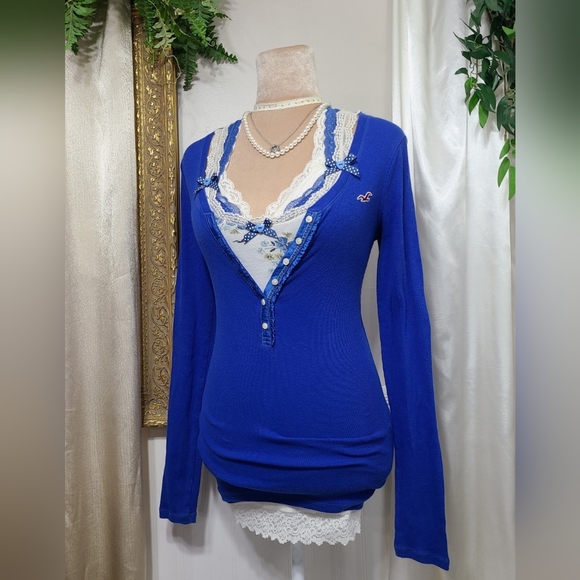 ♡ Y2K ♡ Hollister Bright Blue Henley Button Front Long Sleeve - Picture 3 of 10